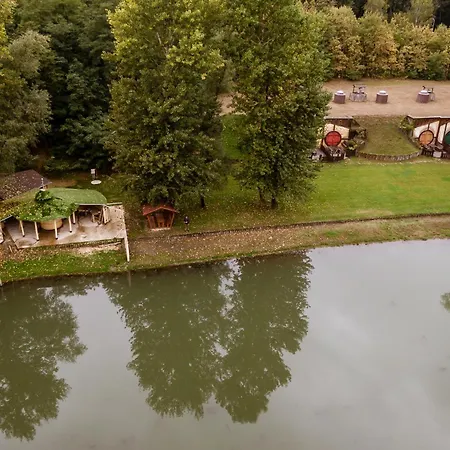 Bucka-lak Apartahotel