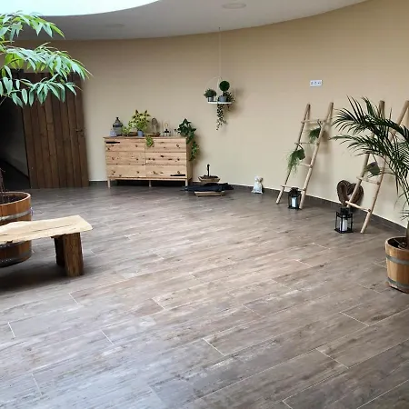 Bucka-lak 3* Szabolcsveresmart